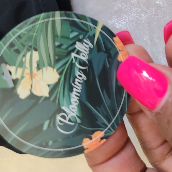 Blooming Jelly Black Tie-Side Bikini Set - Picture 5 of 6